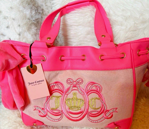 Borsa nuova con etichette
